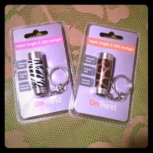 ✨Super cute Zebra or Cheetah LED key light✨
