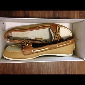 Sperry Shoes