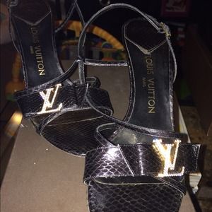 Louis Vuitton Vandome Sand9 sling back