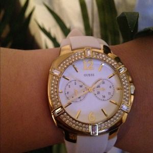 Guess Watch