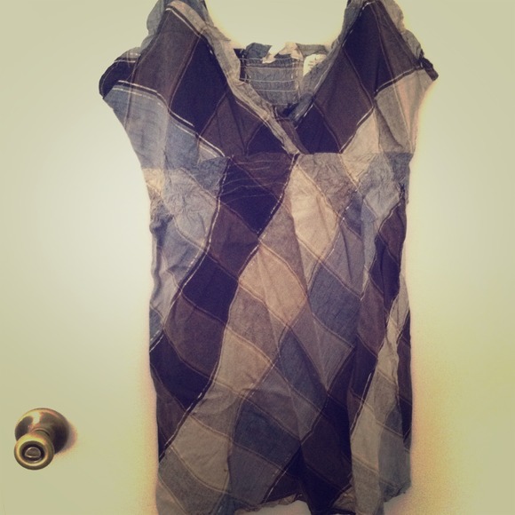 Cute plaid summer top