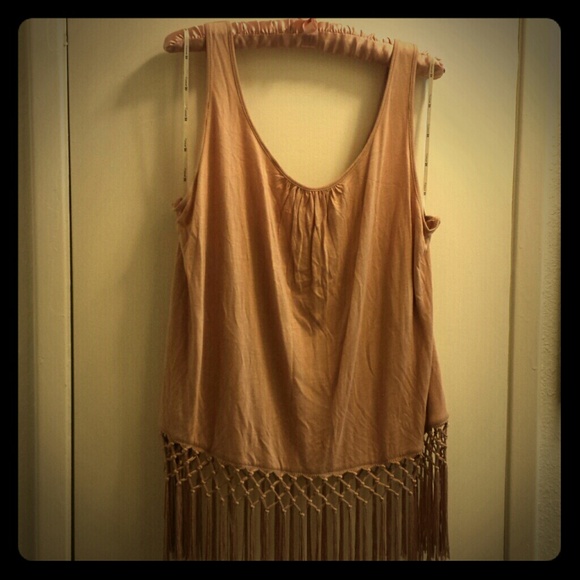 Rosy mauve sleeveless fringed cotton top