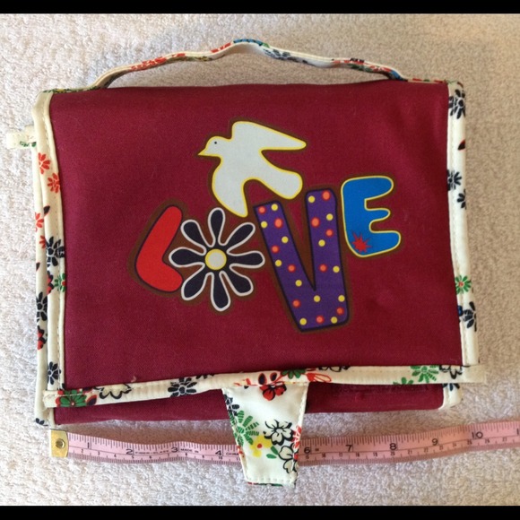 Contents by Alie Travel cosmetic bag