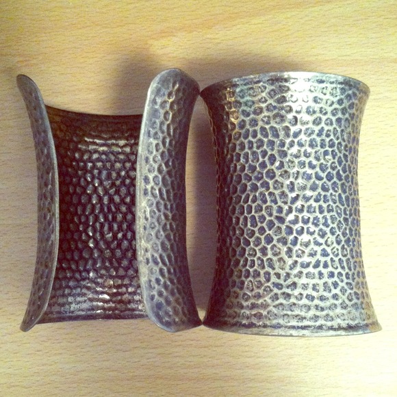 Brass arm cuffs/gauntlets!