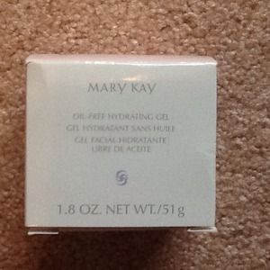 Mary Kay oil-free hydrating gel