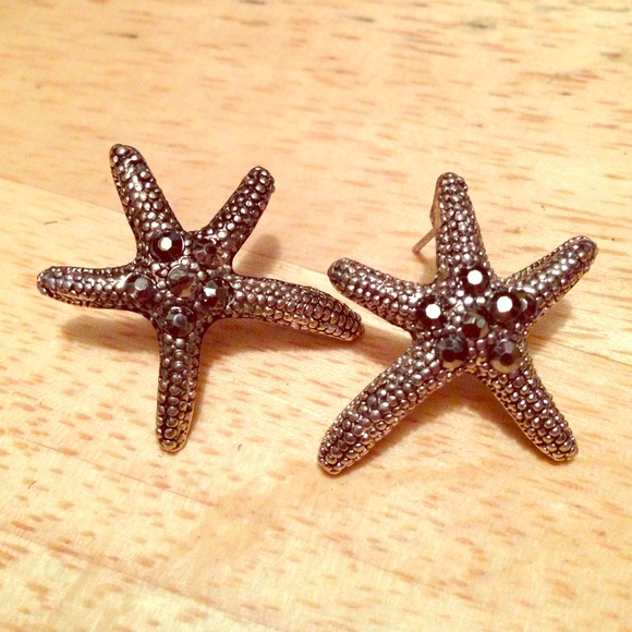 Jewelry - Starfish Stud Earrings