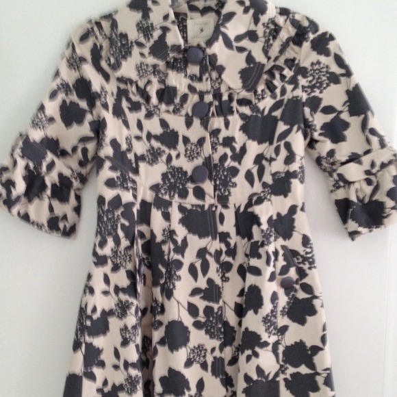 Floral gray and ivory jacket