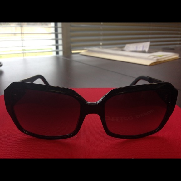 Versace sunglasses. main image 4