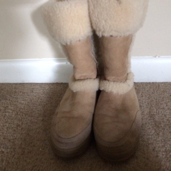 Ugh boots