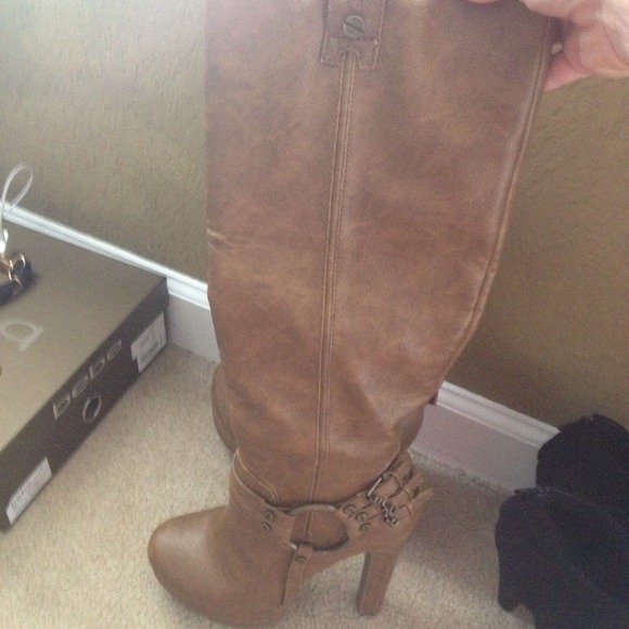 Victoria Secret nice leather boots - REDUCED!!!!