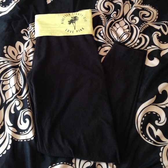 SOLD VS Pink yogas