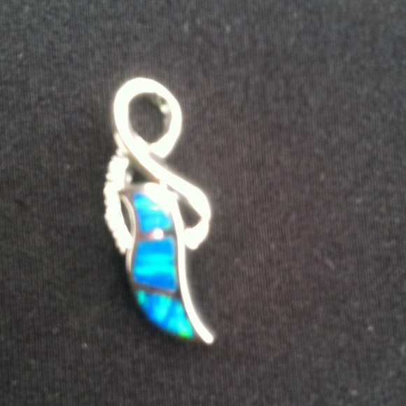 Sterling Silver Fire Opal Pendant 925 stamped - Picture 2 of 4