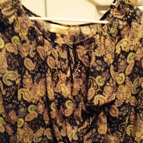 1/4 length sleeve shirt