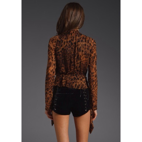 Unif Leopard Kimono Top - Picture 3 of 4