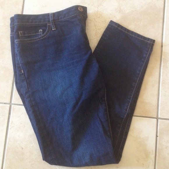 Sold!!!Ultimate skinny Banana Republic jeans!