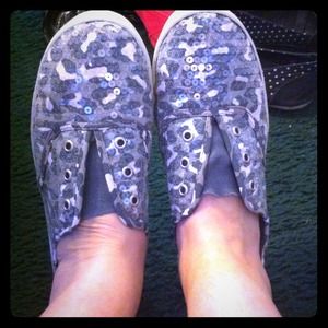 Really cute sequence shoes!