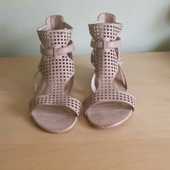 *sold in bundle* ?2xHP?Nwot nine west sandals - Picture 2 of 4