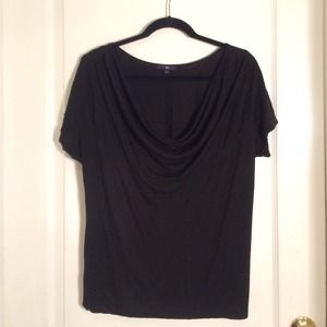 🎀SOLD🎀GAP Scowl Neck Shirt