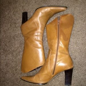 Italian leather cowboy boots w/heels