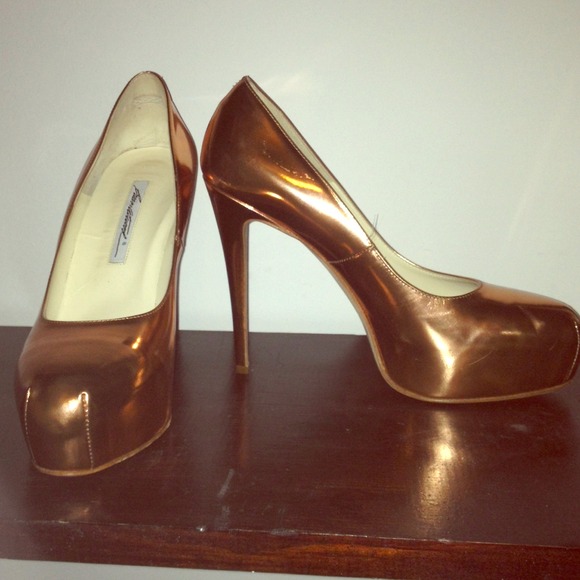 Brian Atwood Maniac Pumps - Rose Gold