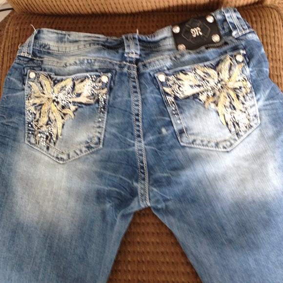 SOLD MISS ME FACTORY DESTROYED SKINNY JEANS - Picture 2 of 3