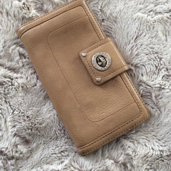 Marc by Marc Jacobs Clutches & Wallets - Marc by marc jacobs turn lock flap clutch wallet