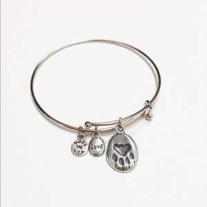 New W Tag: Alex and Ani Inspired Bangle