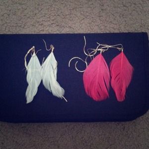 Feather Earrings Bundle: White & Pink