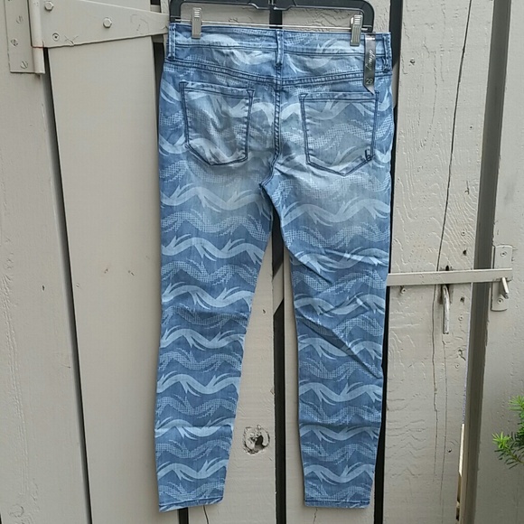 Printed Jeans by BEBE - Picture 4 of 4