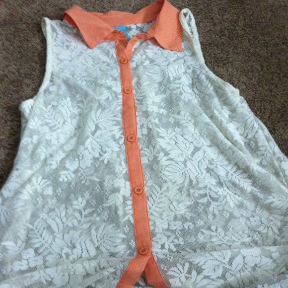 See through top ! Very cute colors !