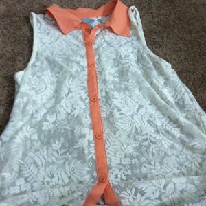 See through top ! Very cute colors !