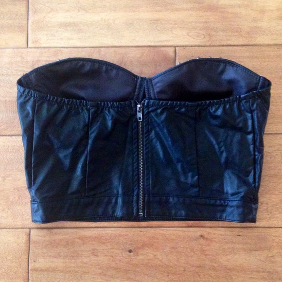 *SOLD* Black Leather Spike Bralette Bustier Top - Picture 3 of 3