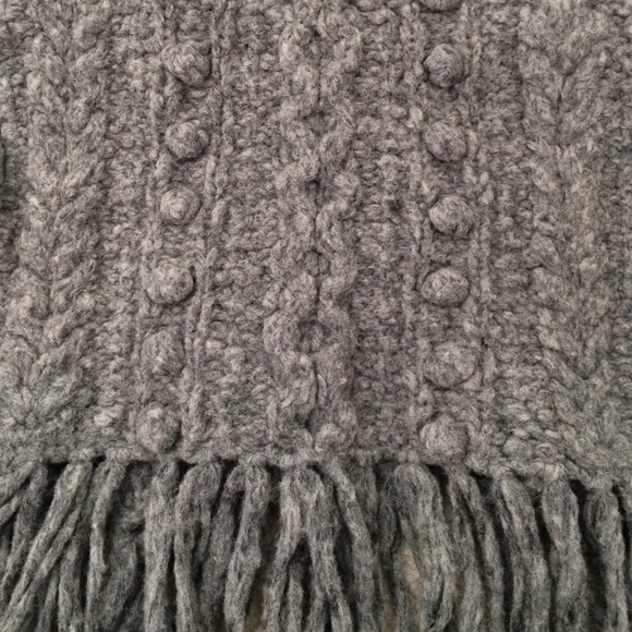 Oversized scarf/ shawl in heather grey - Picture 2 of 3