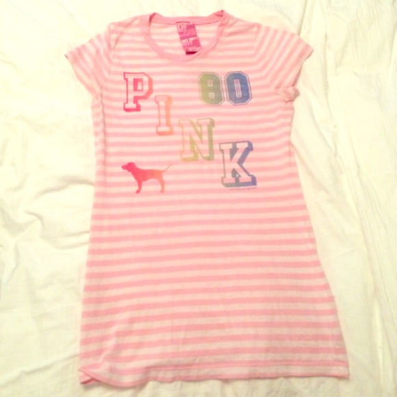 VS Pink Graphic Tee