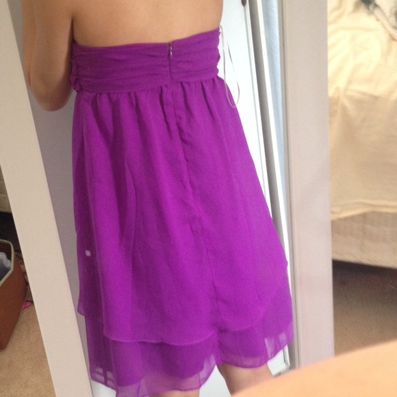 Strapless Purple Flow Dress - Picture 3 of 3