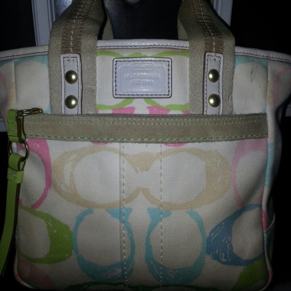 SOLD LOCALLY 100% Authentic Coach Scribble Purse