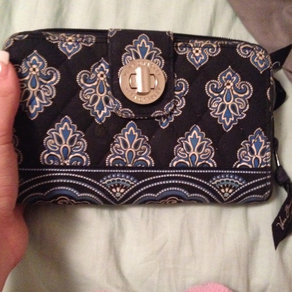 Vera Bradley wallet