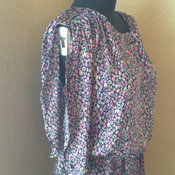 BUNDLED ๐Host Pick๐Boutique Dress - Picture 3 of 4