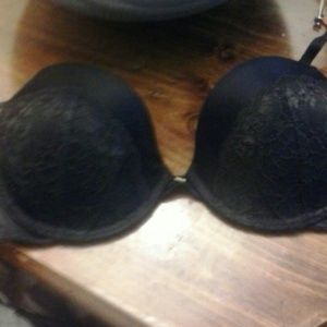 FedericksOfHollywood ExtremeCleavage