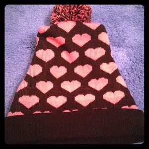 CUTE 💞 HEART HAT 🎀