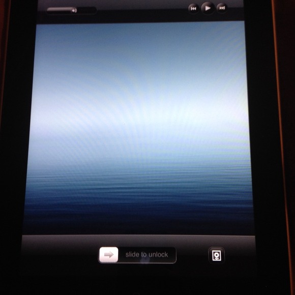 ❌🚫SOLD🚫❌iPad 32 GB ‼️reduced‼️ - Picture 1 of 1