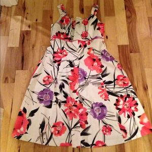 NWT size 6🚫SOLD🚫