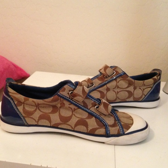 💙Coach tennis shoes