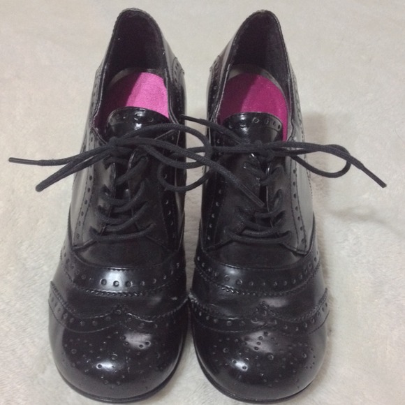 Bongo Oxfords