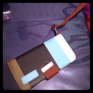 💥 iPhone 5 wristlet case/wallet
