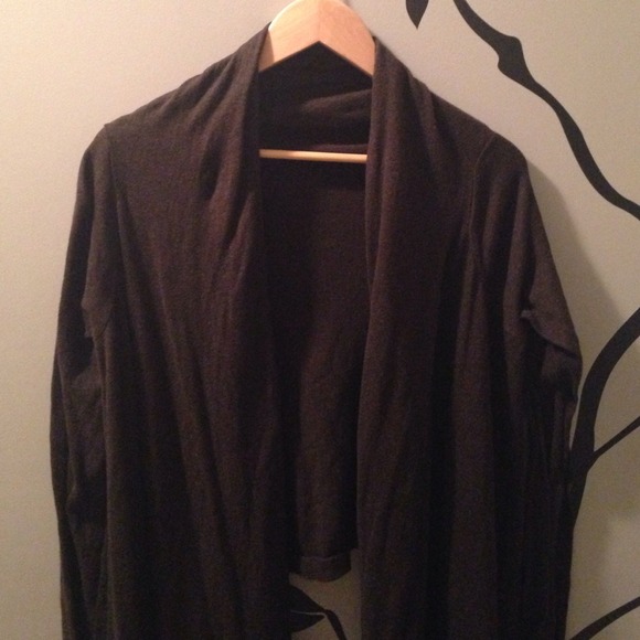 Versatile brown sweater.