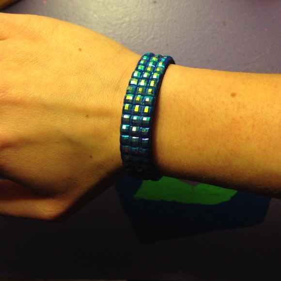 Blingy sparkle bracelet w/ heart clasp
