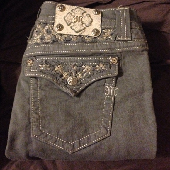 Gray miss me skinnies