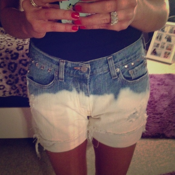 💐💐💐Custom high waisted denim Levi shorts/jeans