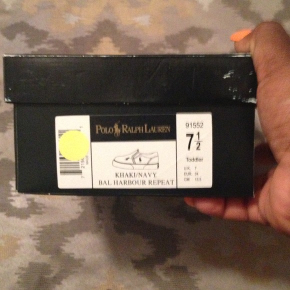 Shoes✨✨SOLD✨✨ - Picture 3 of 3